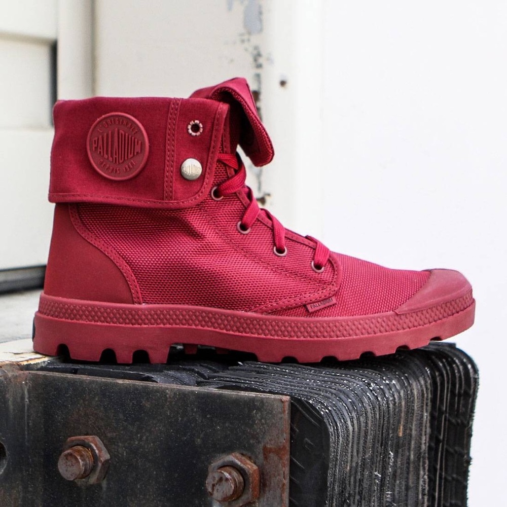 PALLADIUM Mono Chrome LaceUp Fold-over boots